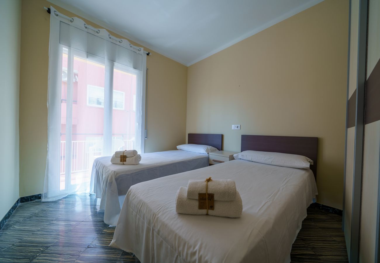 Apartamento en Pineda de Mar - HomeHolidaysRentals Pineda II - Costa Barcelona