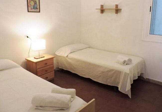 Apartamento en Pineda de Mar - HomeHolidaysRentals Sol - Costa Barcelona