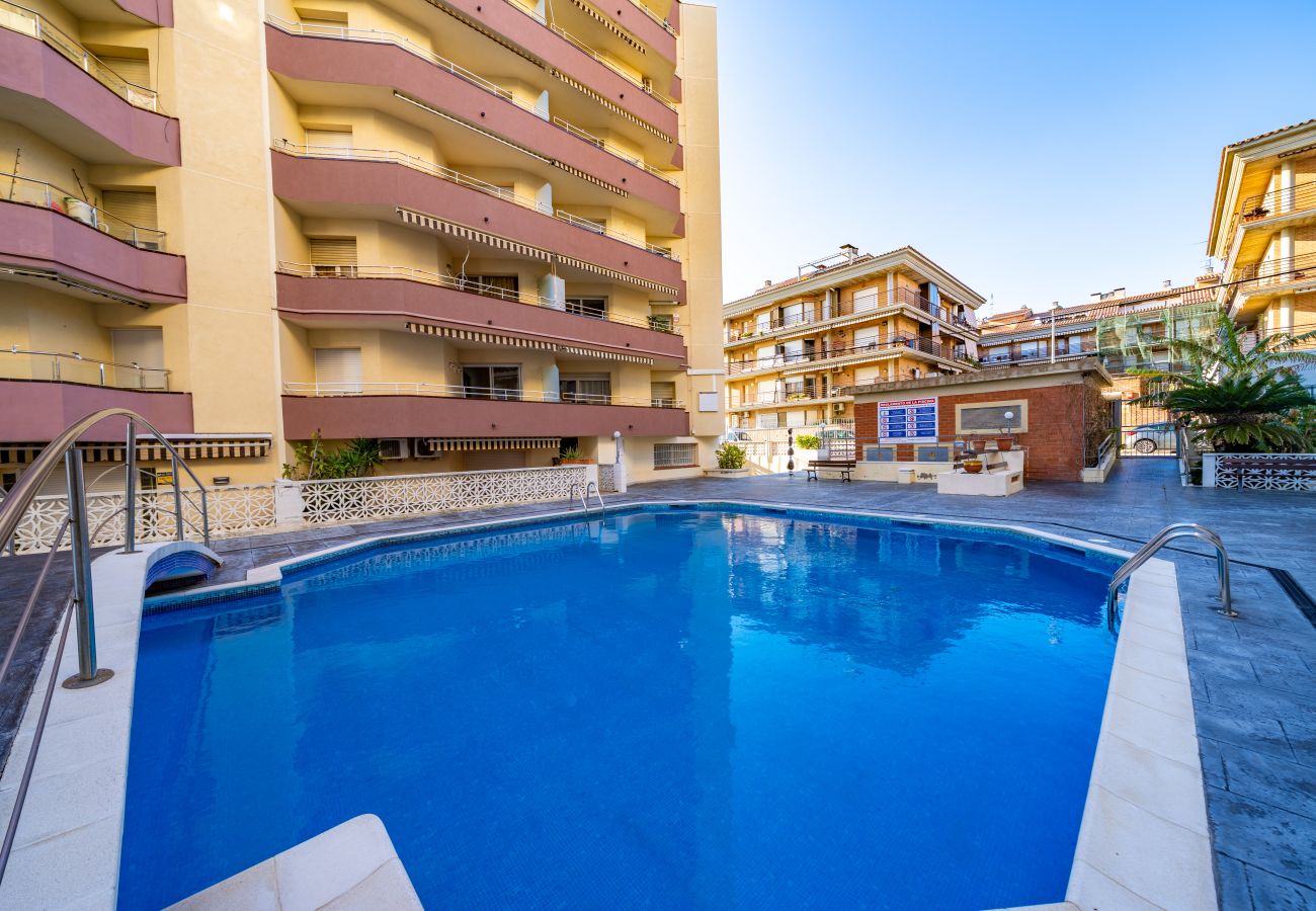 Apartamento en Pineda de Mar - HomeHolidaysRentals Sol - Costa Barcelona