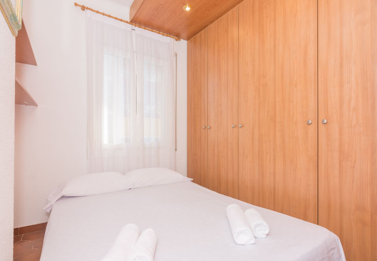 Apartamento en Pineda de Mar - HomeHolidaysRentals Amaral - Costa Barcelona