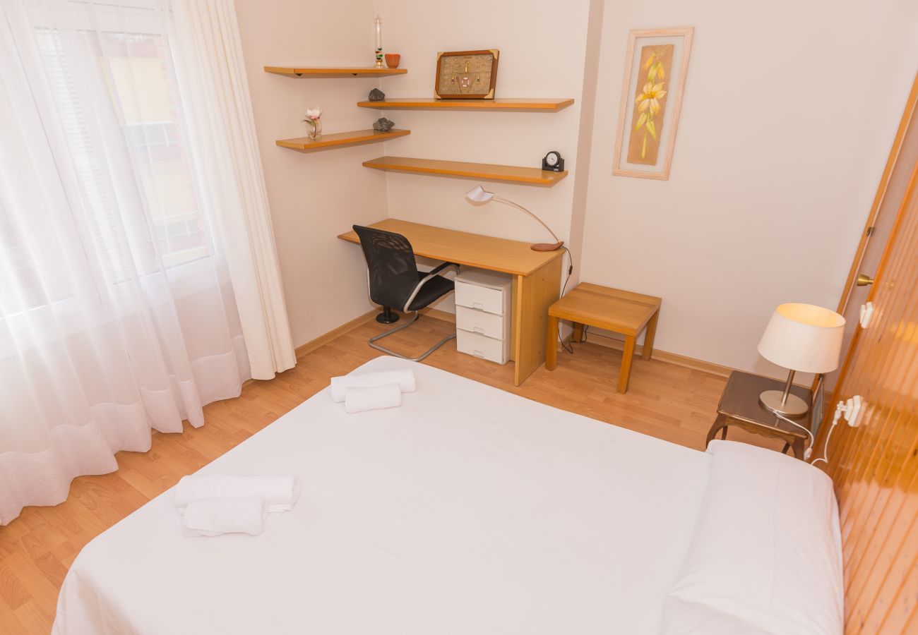 Apartamento en Pineda de Mar - HomeHolidaysRentals Amaral - Costa Barcelona