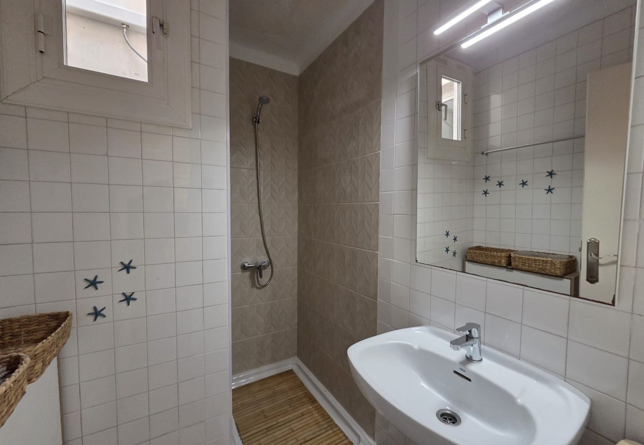 Apartamento en Malgrat de Mar - HomeHolidaysRentals Miracel - Costa Barcelona