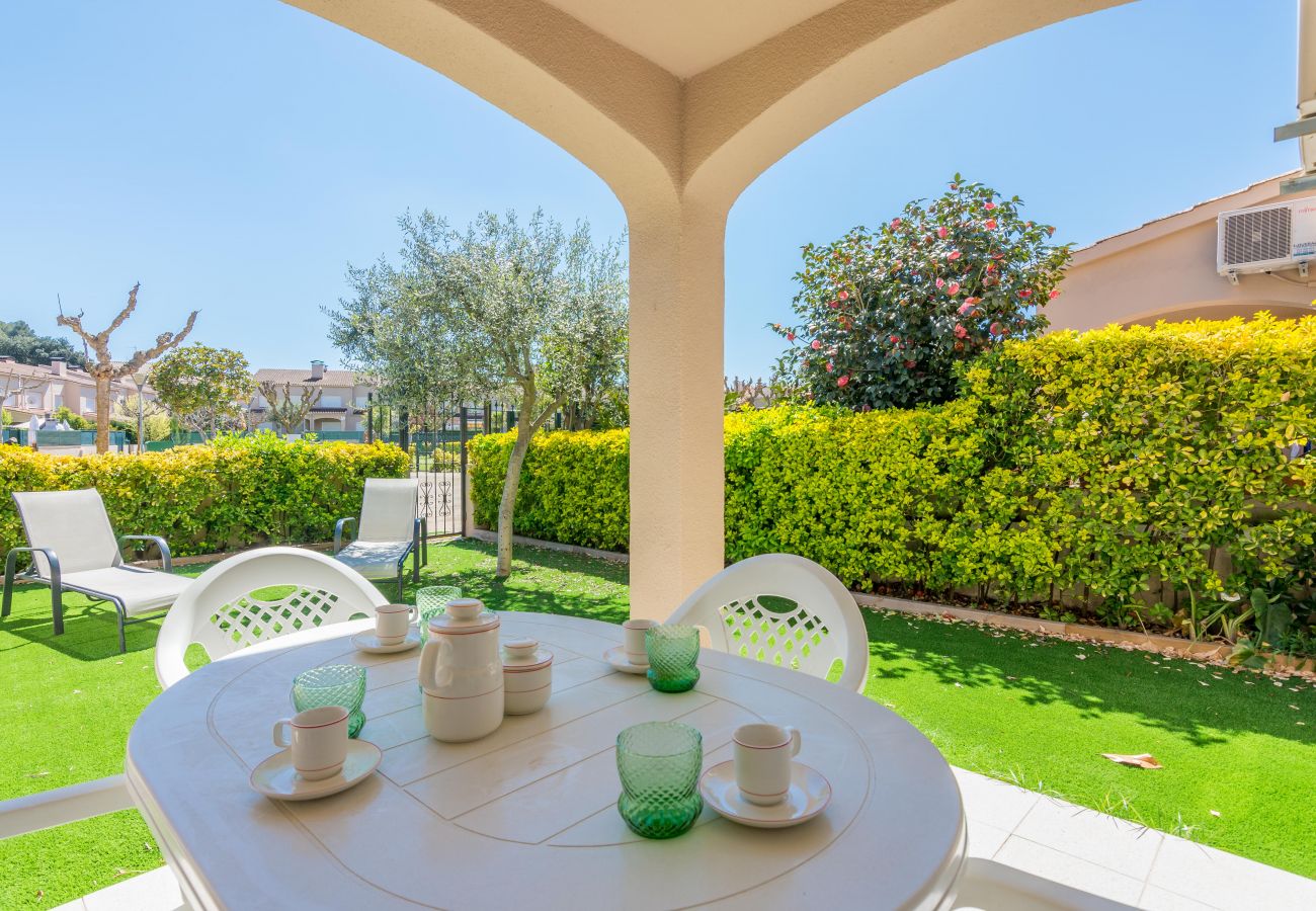 Casa adosada en Santa Susana - HomeHolidaysRentals Moonlight - Costa Barcelona