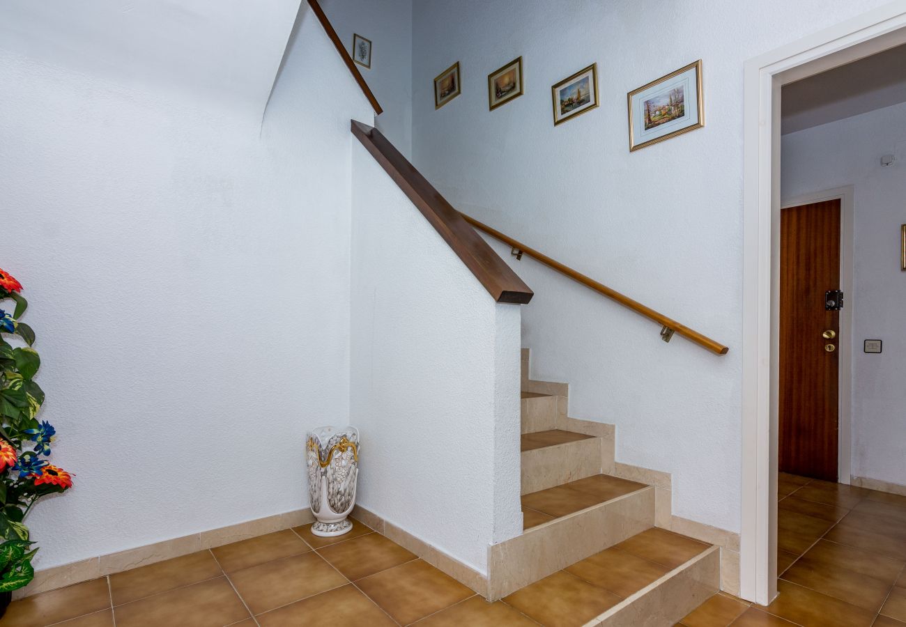 Casa adosada en Santa Susana - HomeHolidaysRentals Moonlight - Costa Barcelona