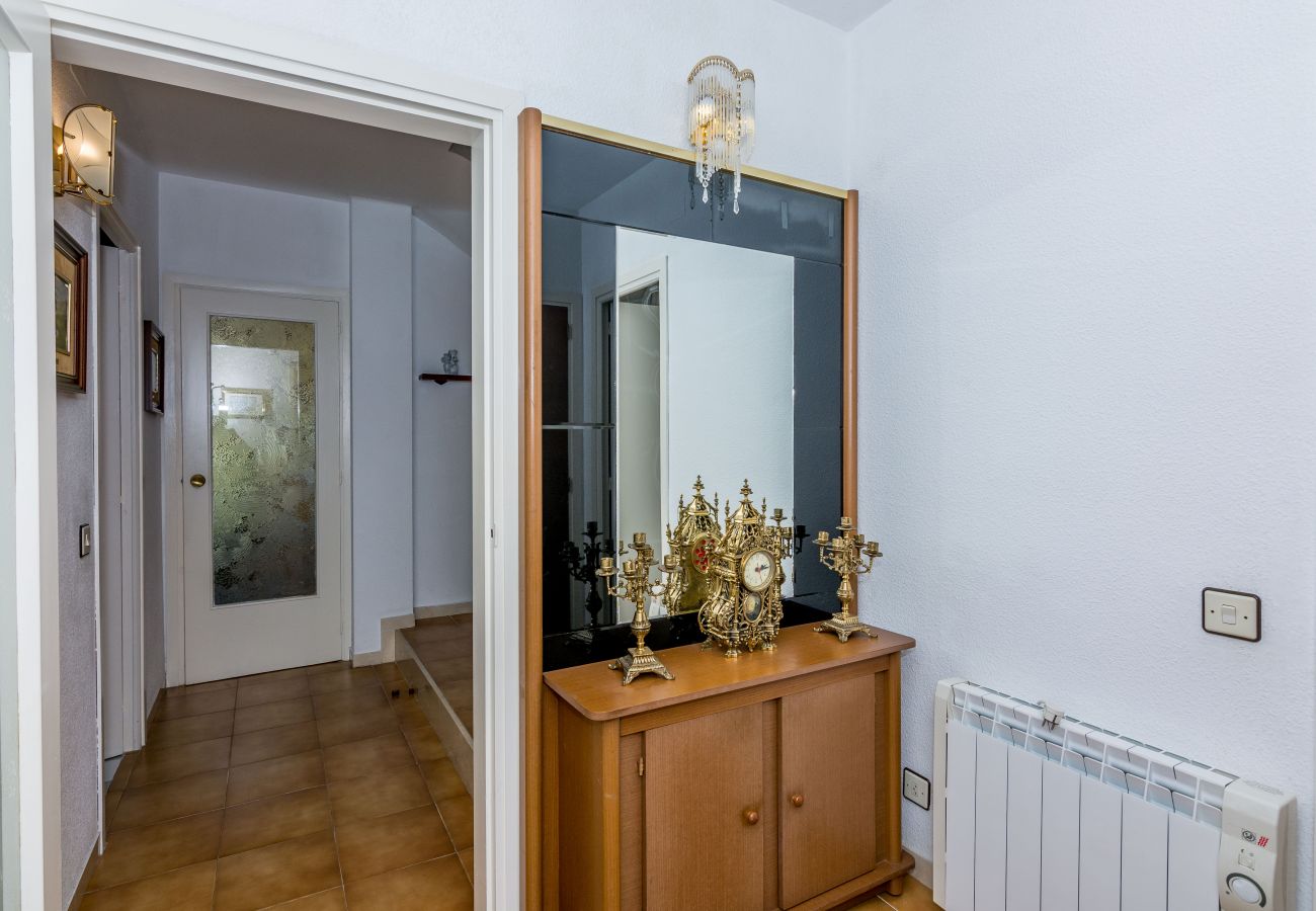 Casa adosada en Santa Susana - HomeHolidaysRentals Moonlight - Costa Barcelona