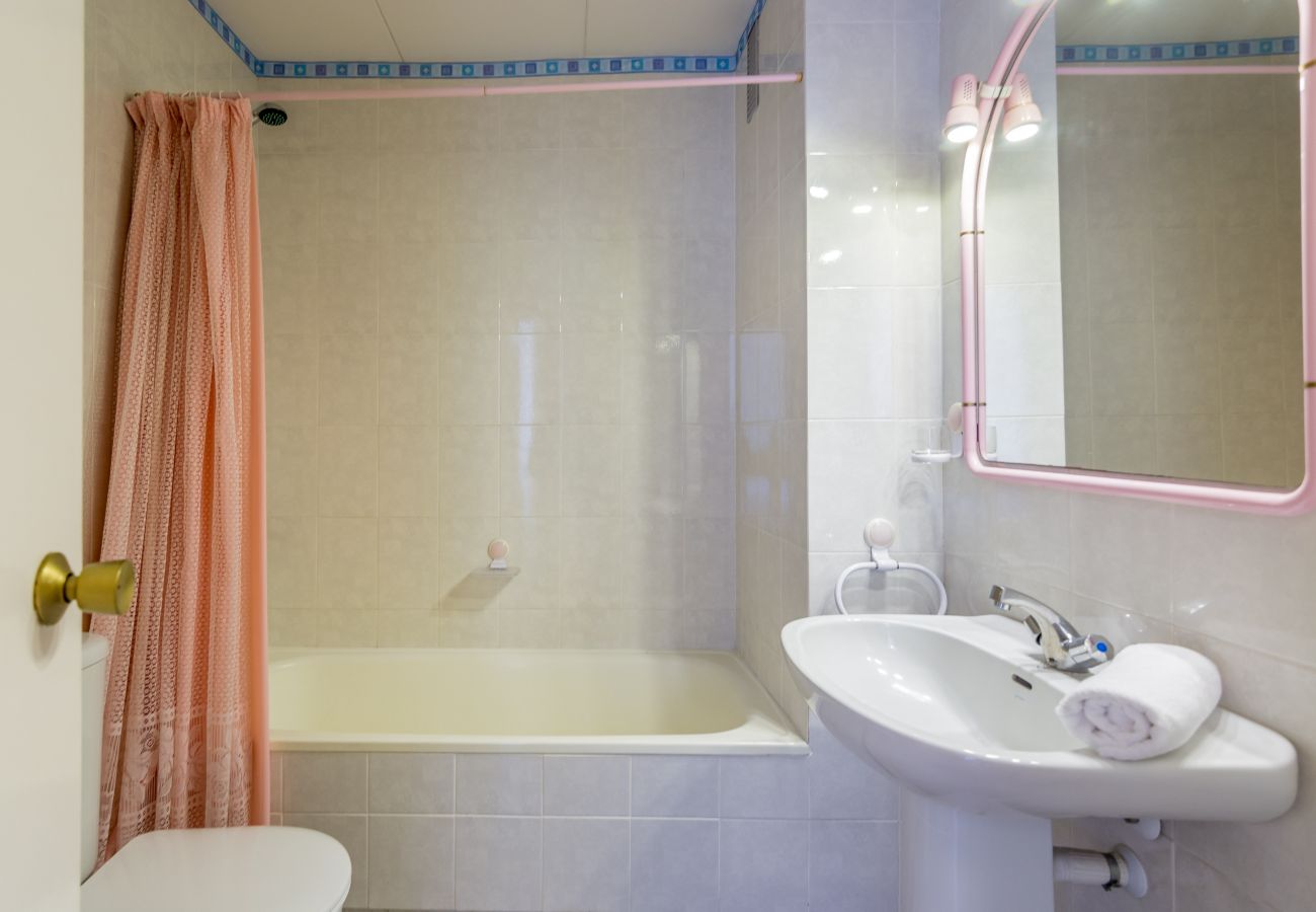 Casa adosada en Santa Susana - HomeHolidaysRentals Moonlight - Costa Barcelona