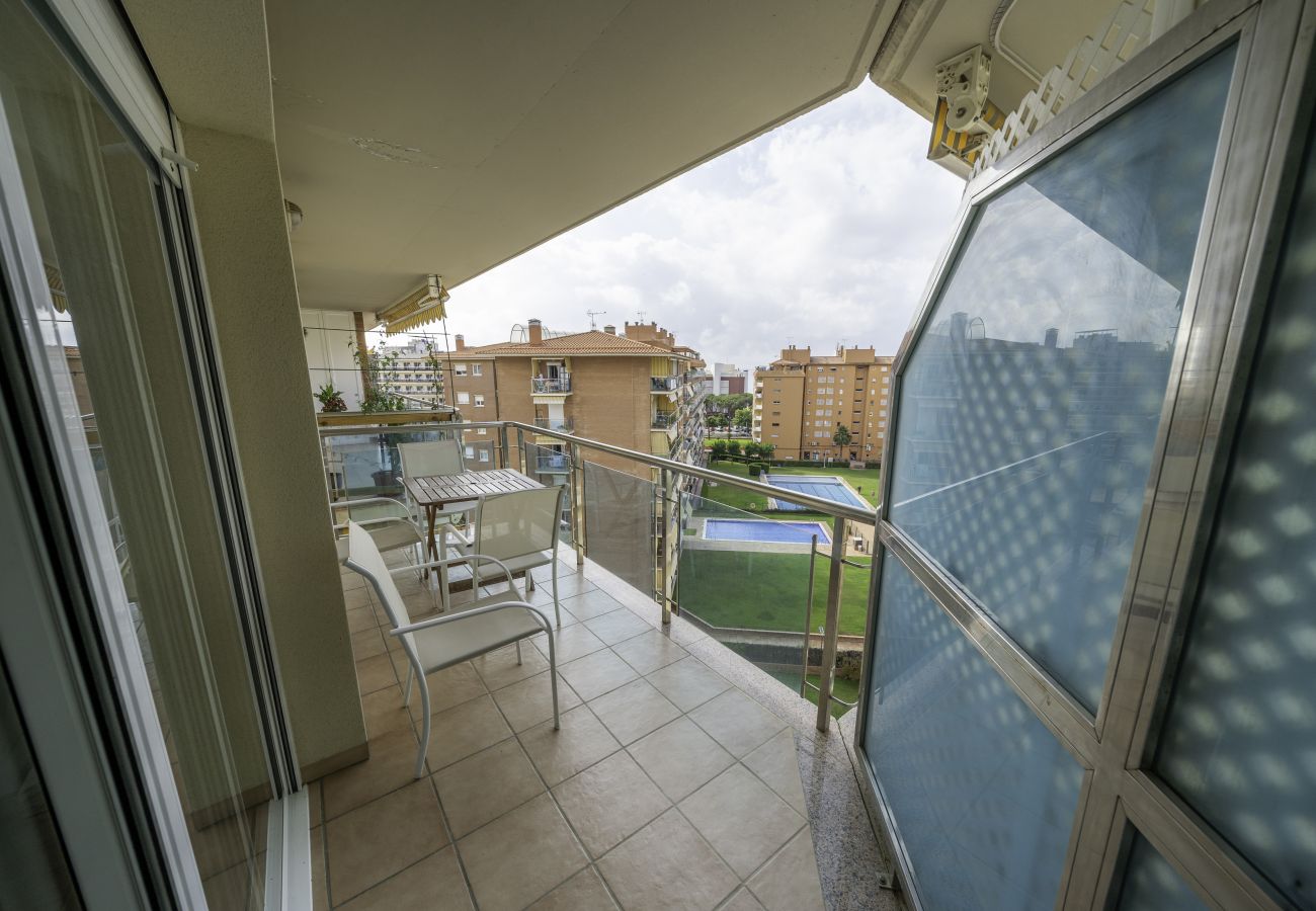 Apartamento en Santa Susana - HomeHolidaysRentals Santa Susanna VIII