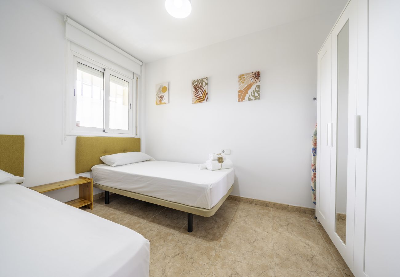 Apartamento en Santa Susana - HomeHolidaysRentals Santa Susanna VIII