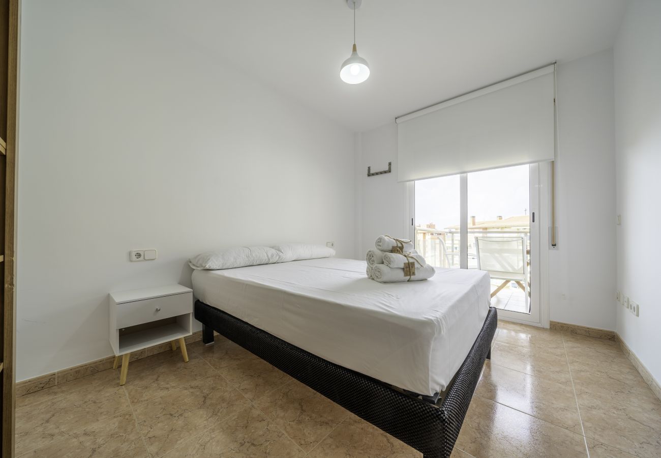 Apartamento en Santa Susana - HomeHolidaysRentals Santa Susanna VIII