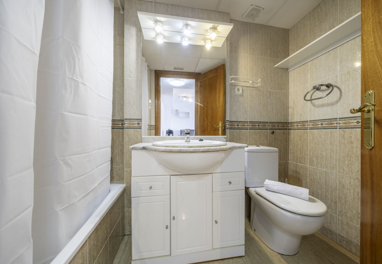 Apartamento en Santa Susana - HomeHolidaysRentals Santa Susanna VIII