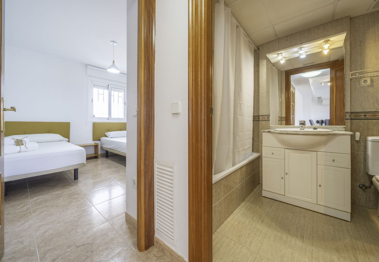 Apartamento en Santa Susana - HomeHolidaysRentals Santa Susanna VIII