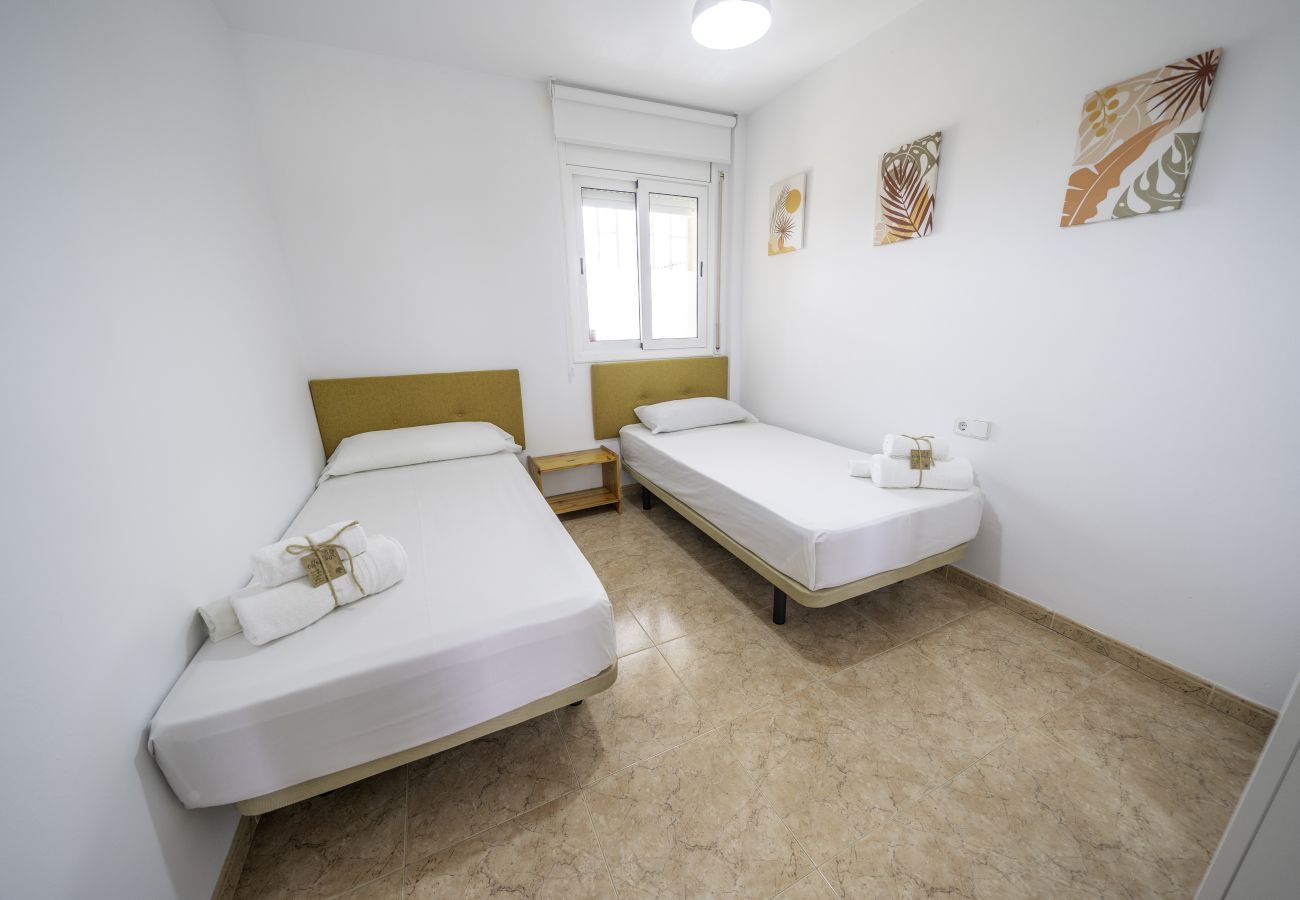Apartamento en Santa Susana - HomeHolidaysRentals Santa Susanna VIII
