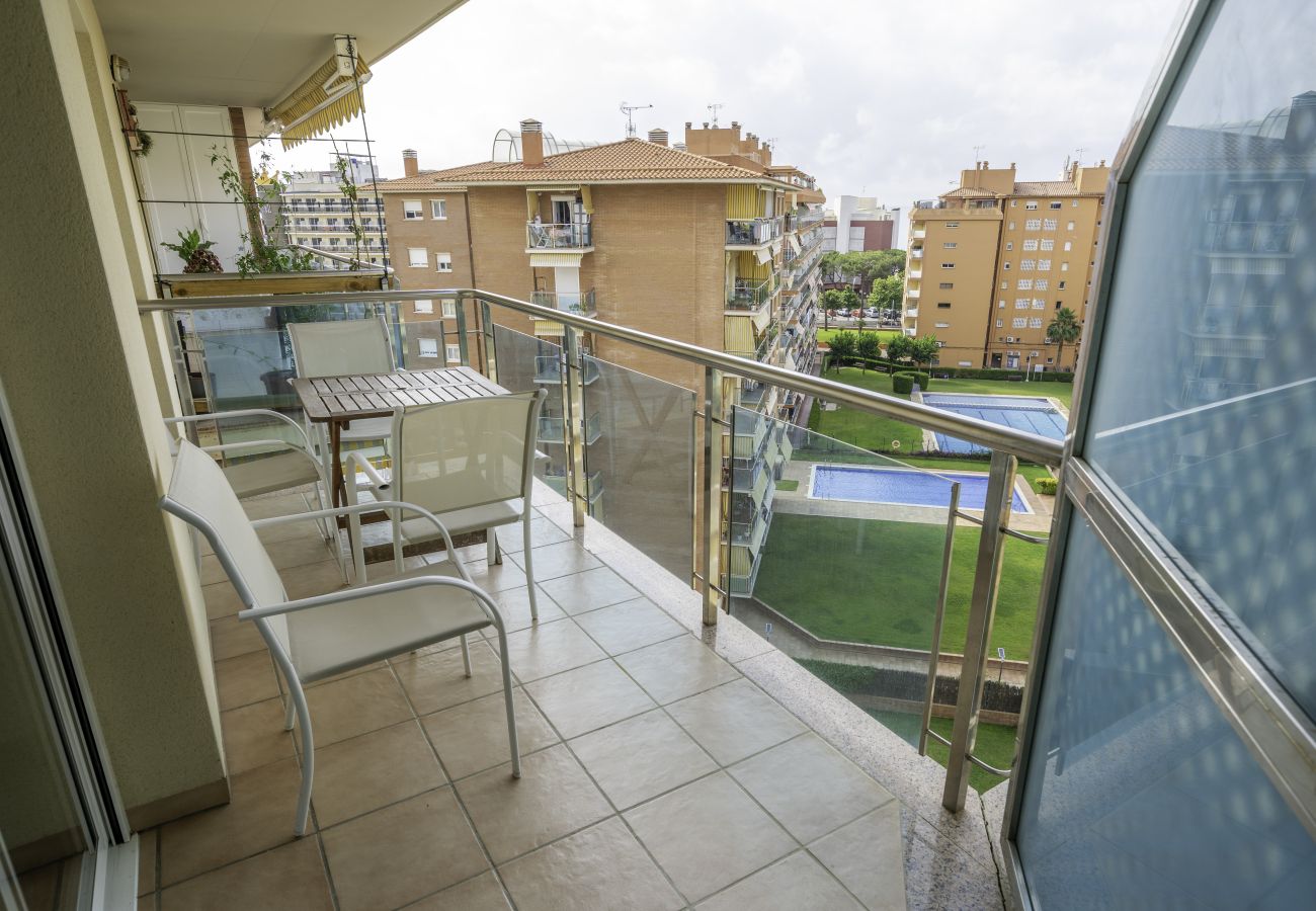 Apartamento en Santa Susana - HomeHolidaysRentals Santa Susanna VIII