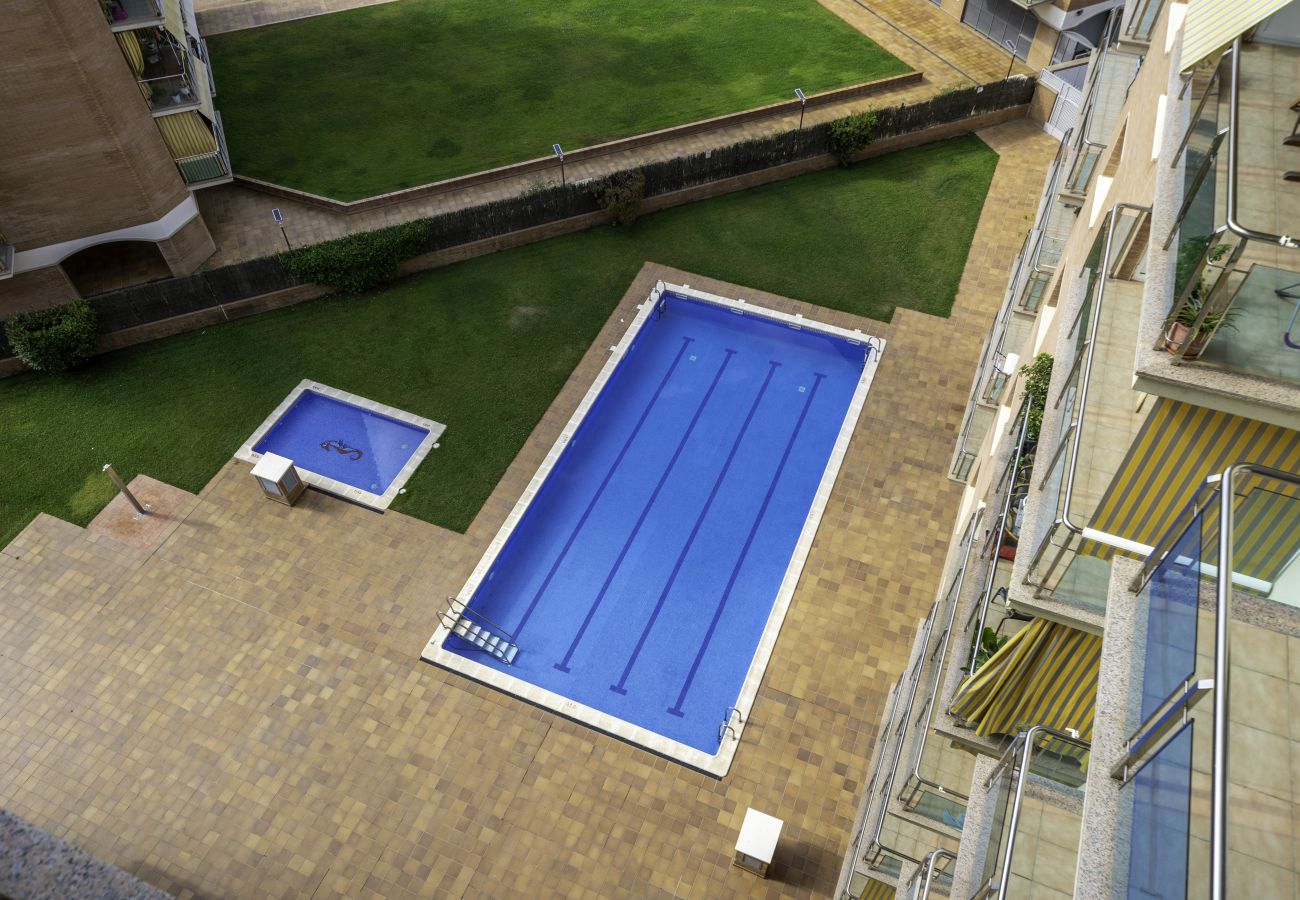 Apartamento en Santa Susana - HomeHolidaysRentals Santa Susanna VIII