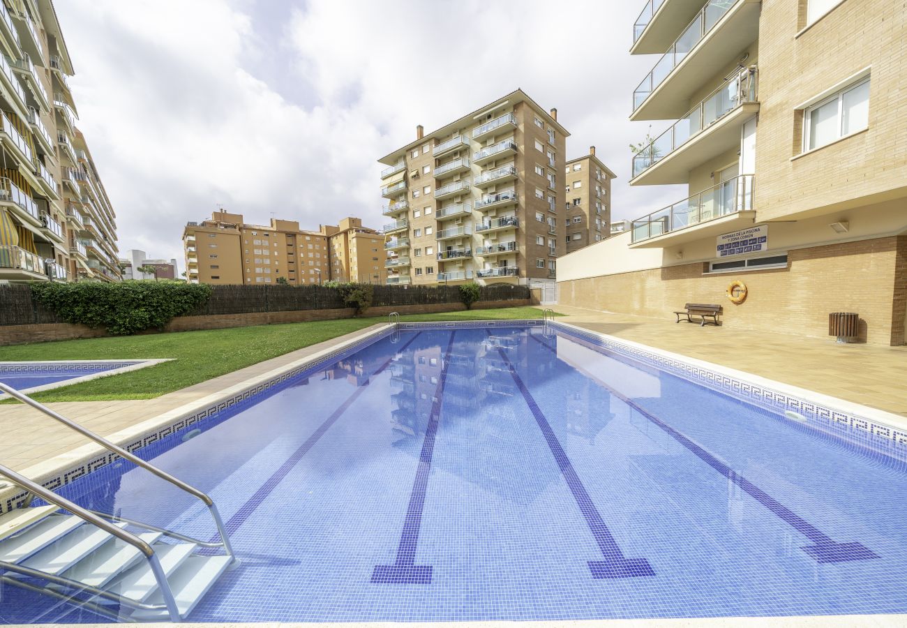 Apartamento en Santa Susana - HomeHolidaysRentals Santa Susanna VIII