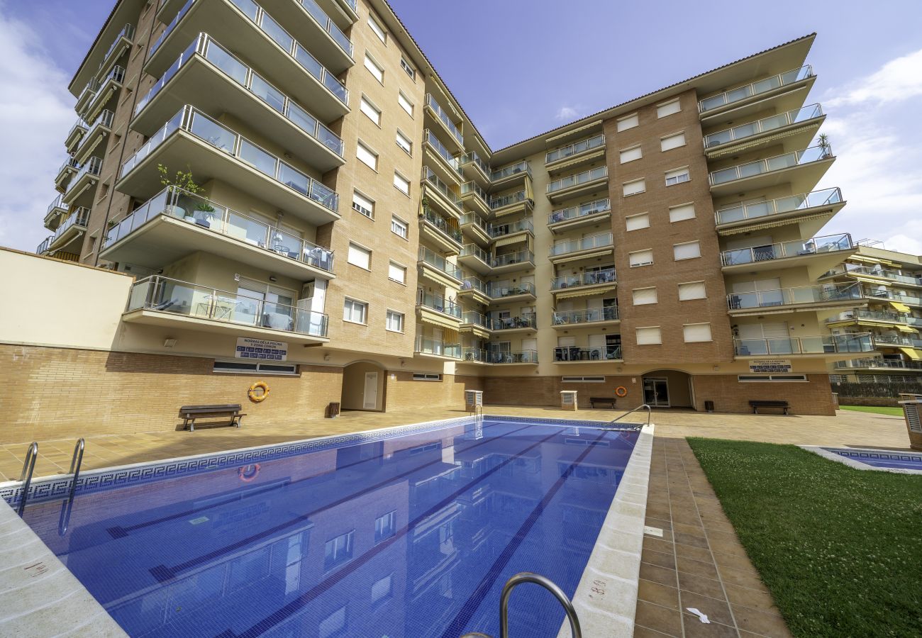 Apartamento en Santa Susana - HomeHolidaysRentals Santa Susanna VIII
