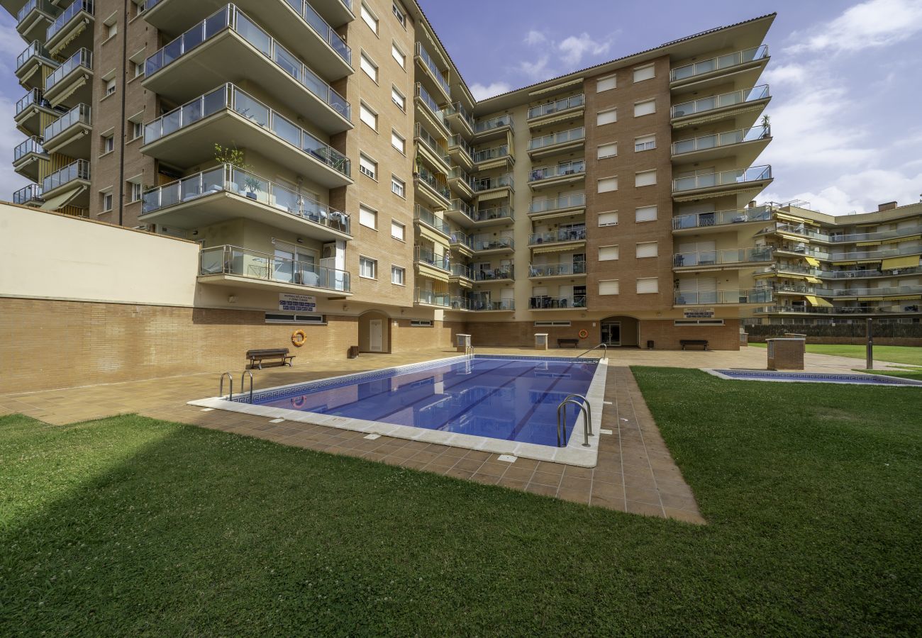 Apartamento en Santa Susana - HomeHolidaysRentals Santa Susanna VIII