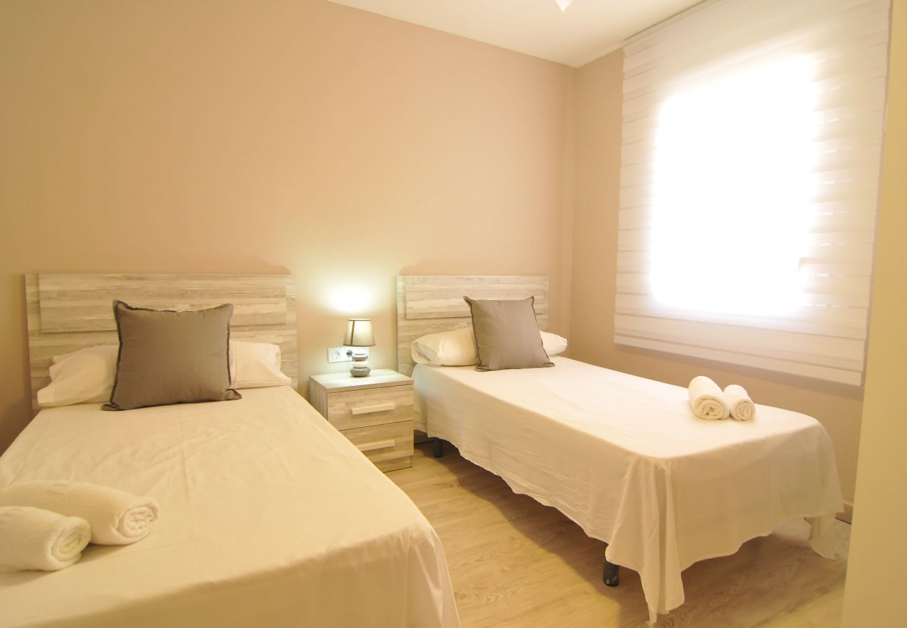 Apartamento en Canet de Mar - HomeHolidaysRentals Canet Playa l-Costa Barcelo