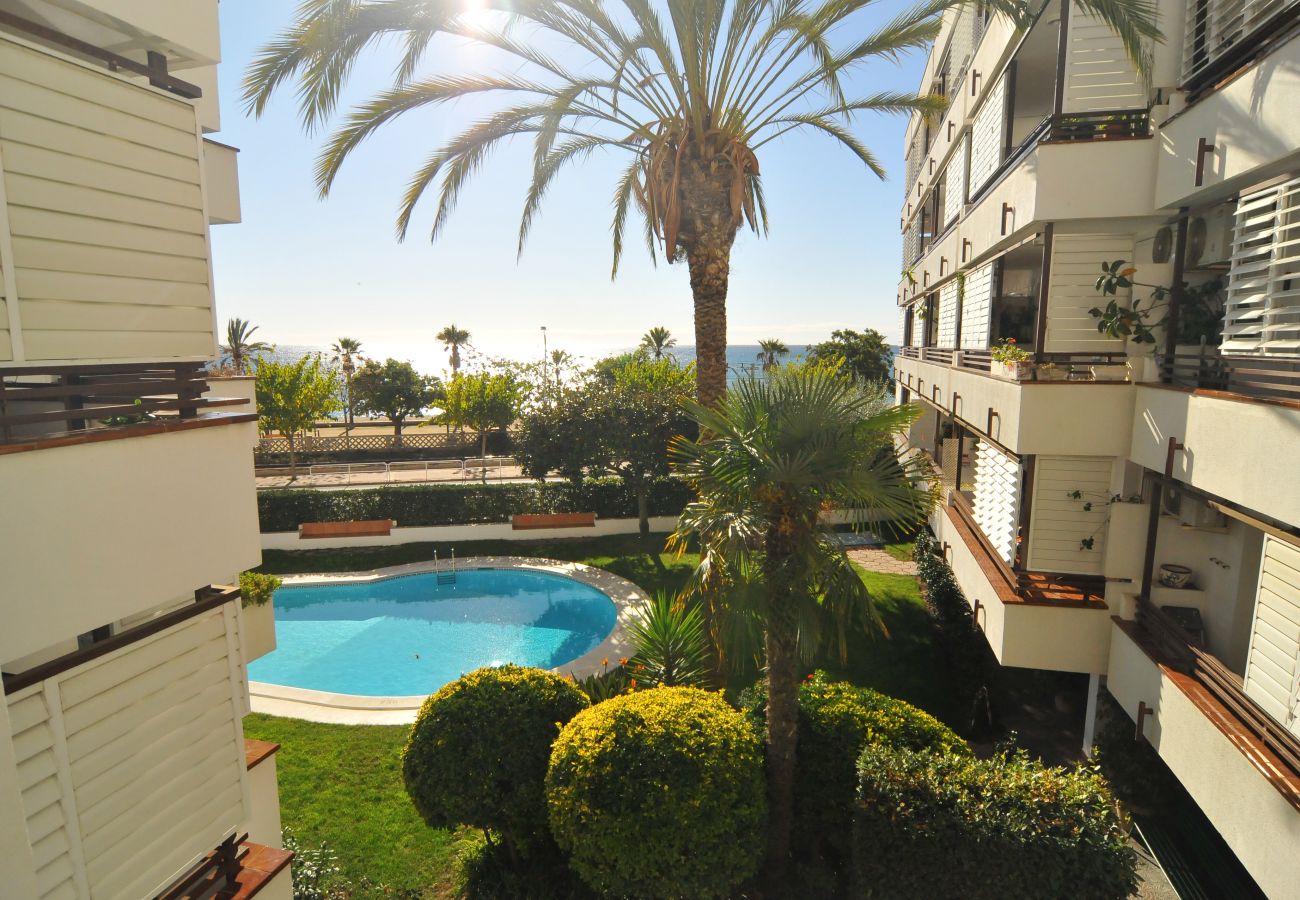 Apartamento en Canet de Mar - HomeHolidaysRentals Canet Playa l-Costa Barcelo