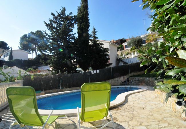 Villa en Santa Susana - HomeHolidaysRentals Madison House-Costa Barcelo