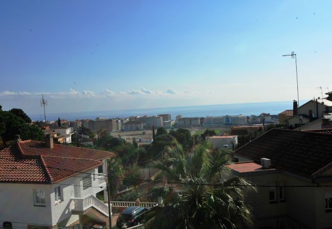 Villa en Santa Susana - HomeHolidaysRentals Madison House-Costa Barcelo