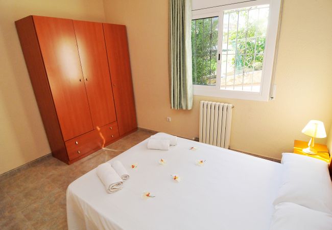 Villa en Santa Susana - HomeHolidaysRentals Madison House-Costa Barcelo
