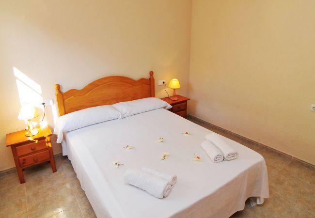 Villa en Santa Susana - HomeHolidaysRentals Madison House-Costa Barcelo