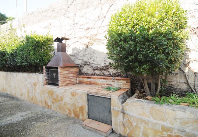 Villa en Santa Susana - HomeHolidaysRentals Madison House-Costa Barcelo