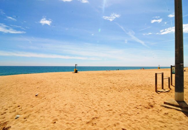 Villa en Santa Susana - HomeHolidaysRentals Madison House-Costa Barcelo