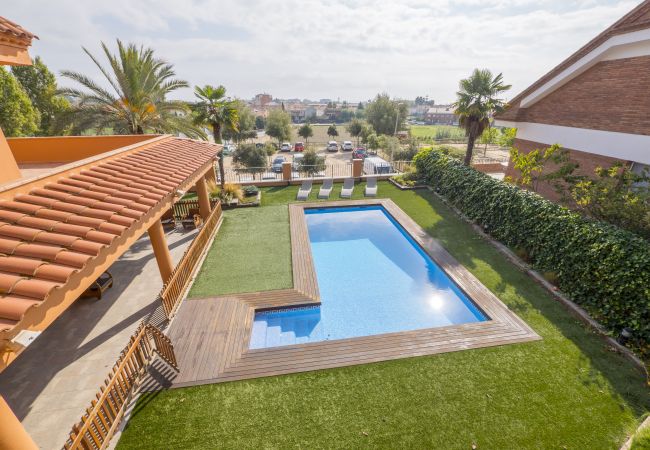 Villa en Santa Susana - HomeHolidaysRentals Albi - Costa Barcelona