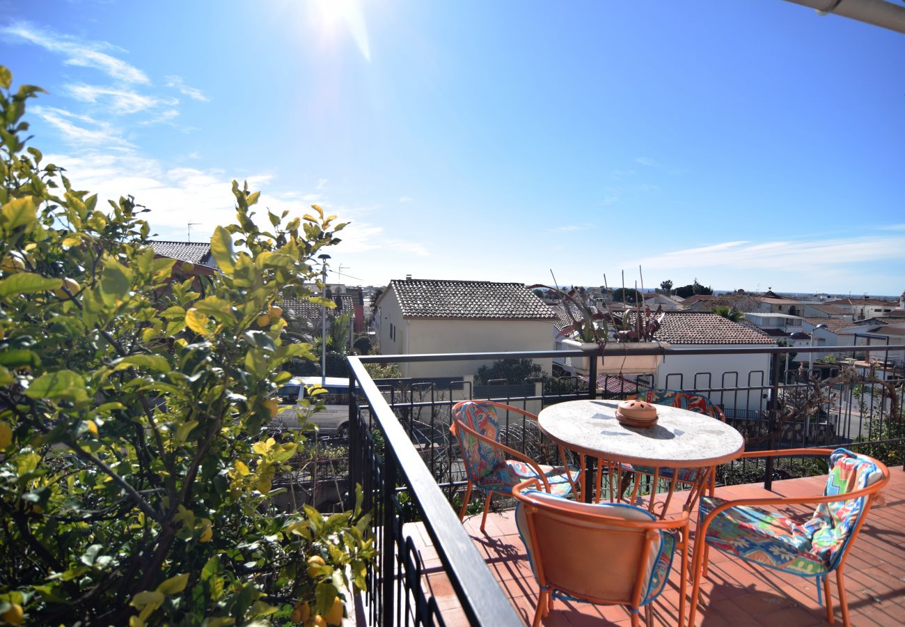 Apartamento en Pineda de Mar - HomeHolidaysRentals Millet- Costa Barcelona