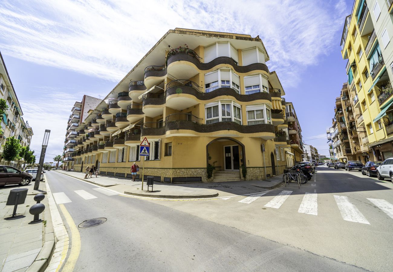 Apartamento en Pineda de Mar - HomeHolidaysRentals Atico Ocean - Costa Barcelo