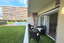 Apartamento en Malgrat de Mar - HomeHolidaysRentals Lorraine- Costa...