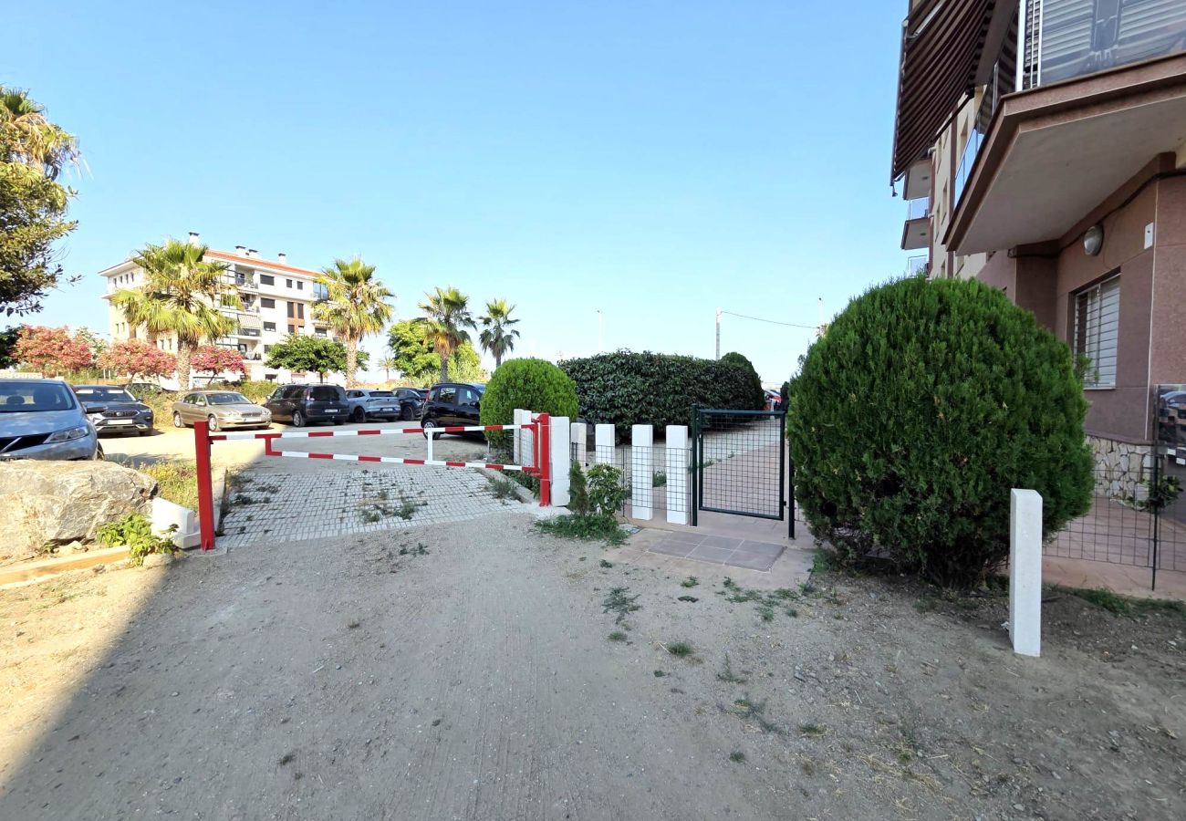 Apartamento en Pineda de Mar - HomeHolidaysRentals Maritim V - Costa Barcelona