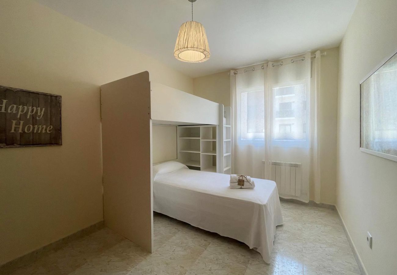 Apartamento en Pineda de Mar - HomeHolidaysRentals Salvador - Costa Barcelona