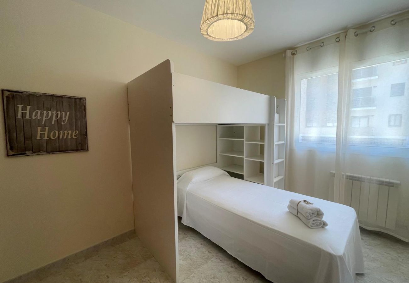 Apartamento en Pineda de Mar - HomeHolidaysRentals Salvador - Costa Barcelona