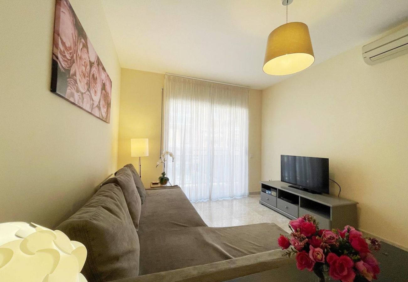 Apartamento en Pineda de Mar - HomeHolidaysRentals Salvador - Costa Barcelona