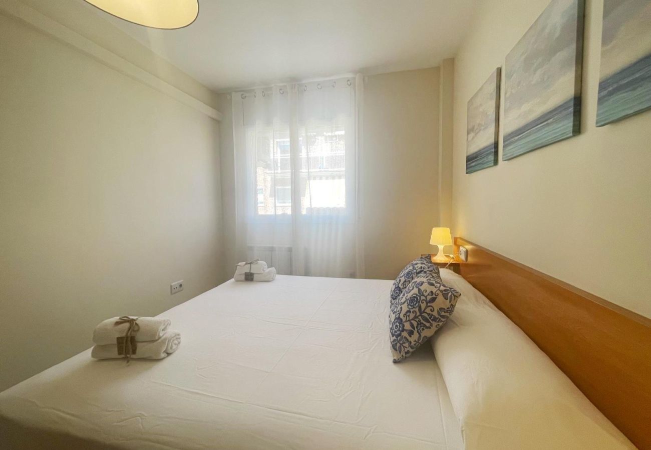Apartamento en Pineda de Mar - HomeHolidaysRentals Salvador - Costa Barcelona