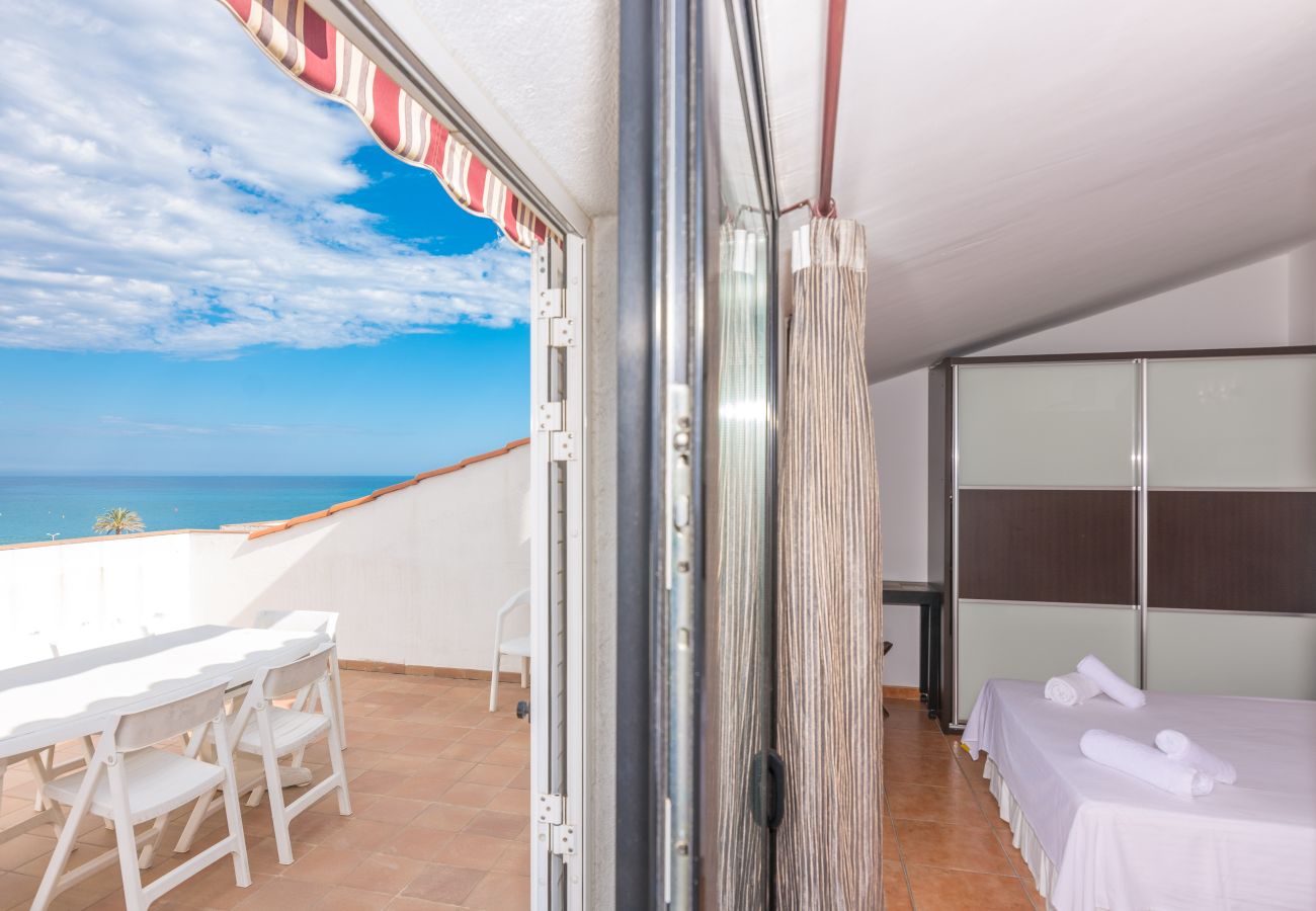 Apartamento en Pineda de Mar - HomeHolidaysRentals Escapade - Costa Barcelona