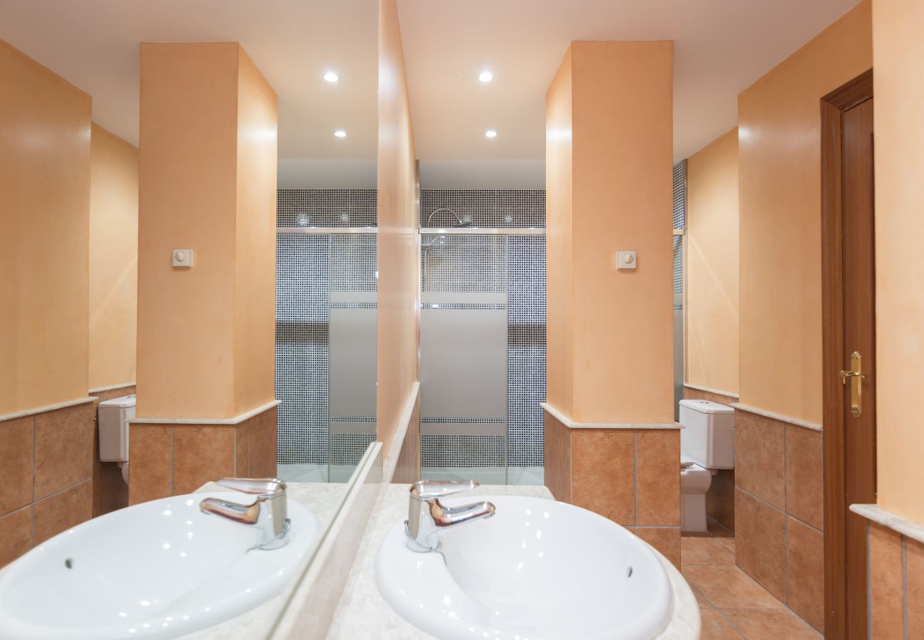 Apartamento en Pineda de Mar - HomeHolidaysRentals Escapade - Costa Barcelona