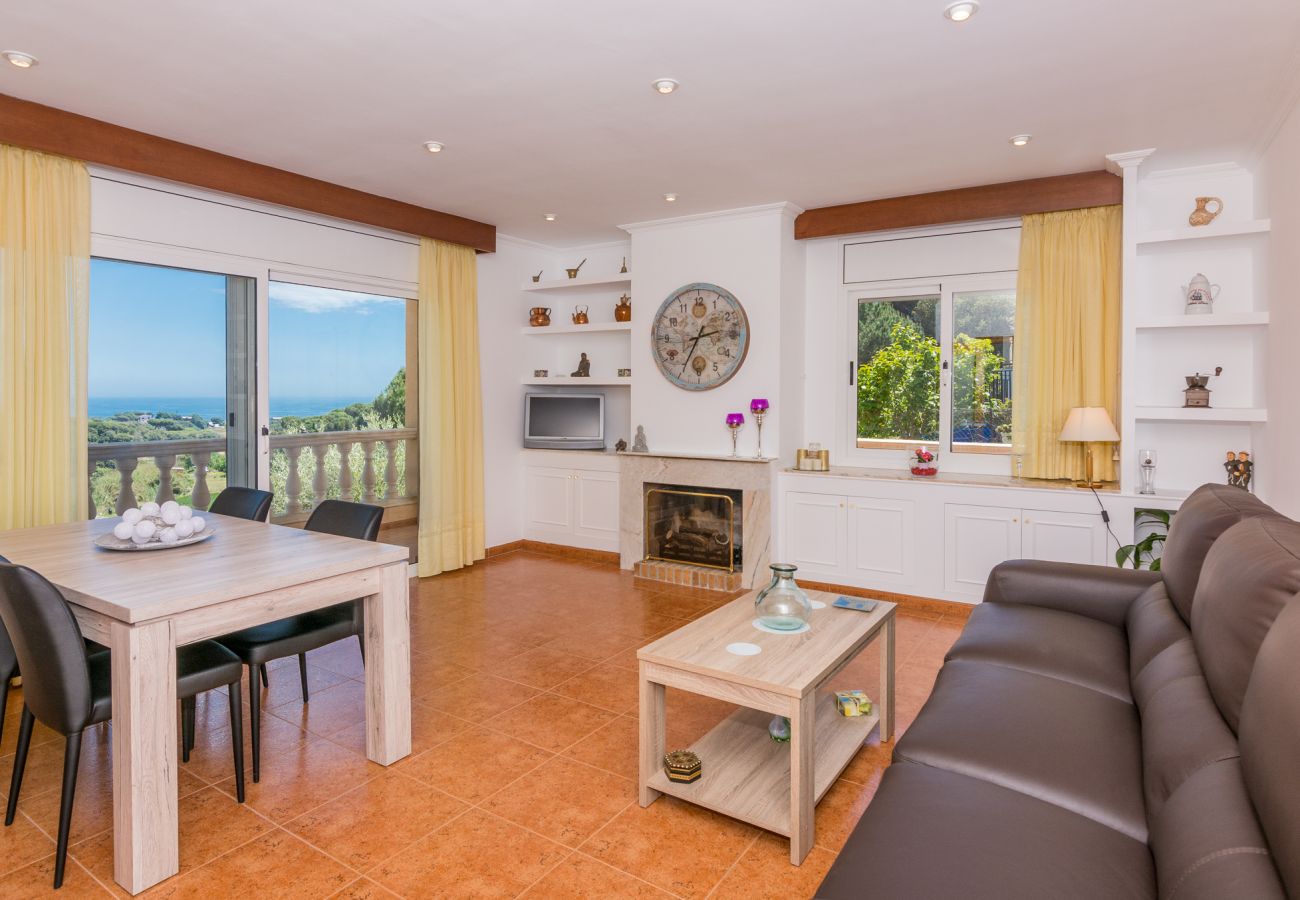 Villa en Sant Cebrià de Vallalta - HomeHolidaysRentals Aube - Costa Barcelona