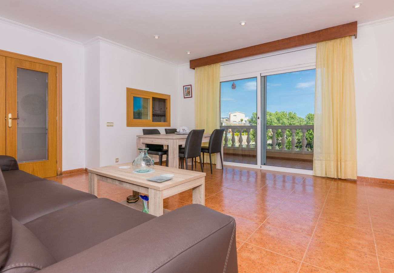 Villa en Sant Cebrià de Vallalta - HomeHolidaysRentals Aube - Costa Barcelona