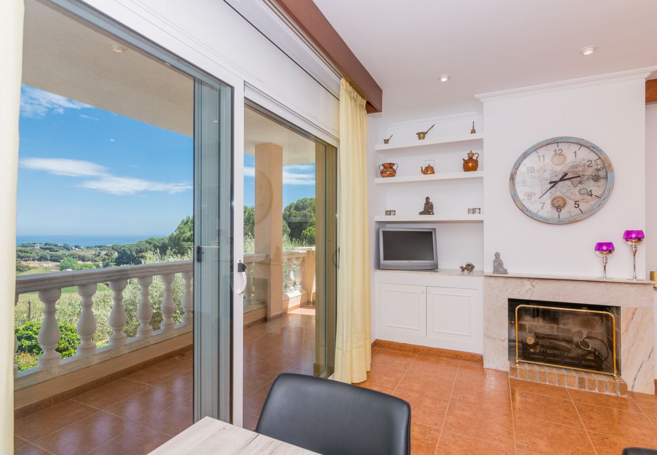 Villa en Sant Cebrià de Vallalta - HomeHolidaysRentals Aube - Costa Barcelona