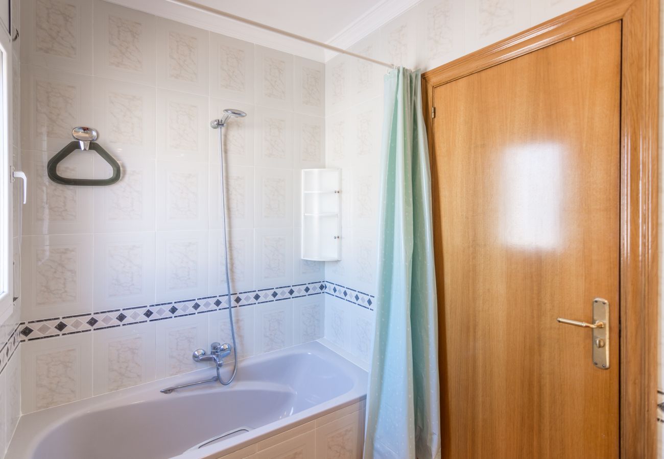 Villa en Sant Cebrià de Vallalta - HomeHolidaysRentals Aube - Costa Barcelona