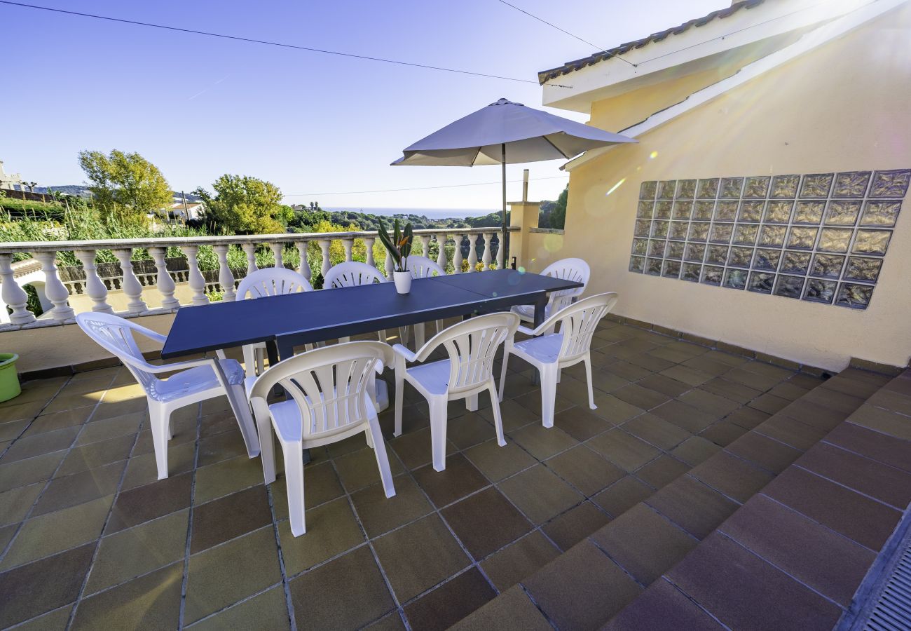 Villa en Sant Cebrià de Vallalta - HomeHolidaysRentals Aube - Costa Barcelona