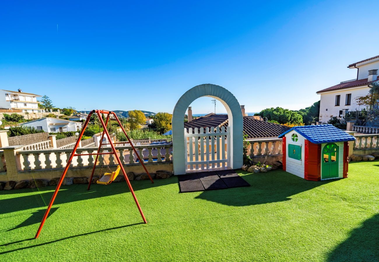Villa en Sant Cebrià de Vallalta - HomeHolidaysRentals Aube - Costa Barcelona
