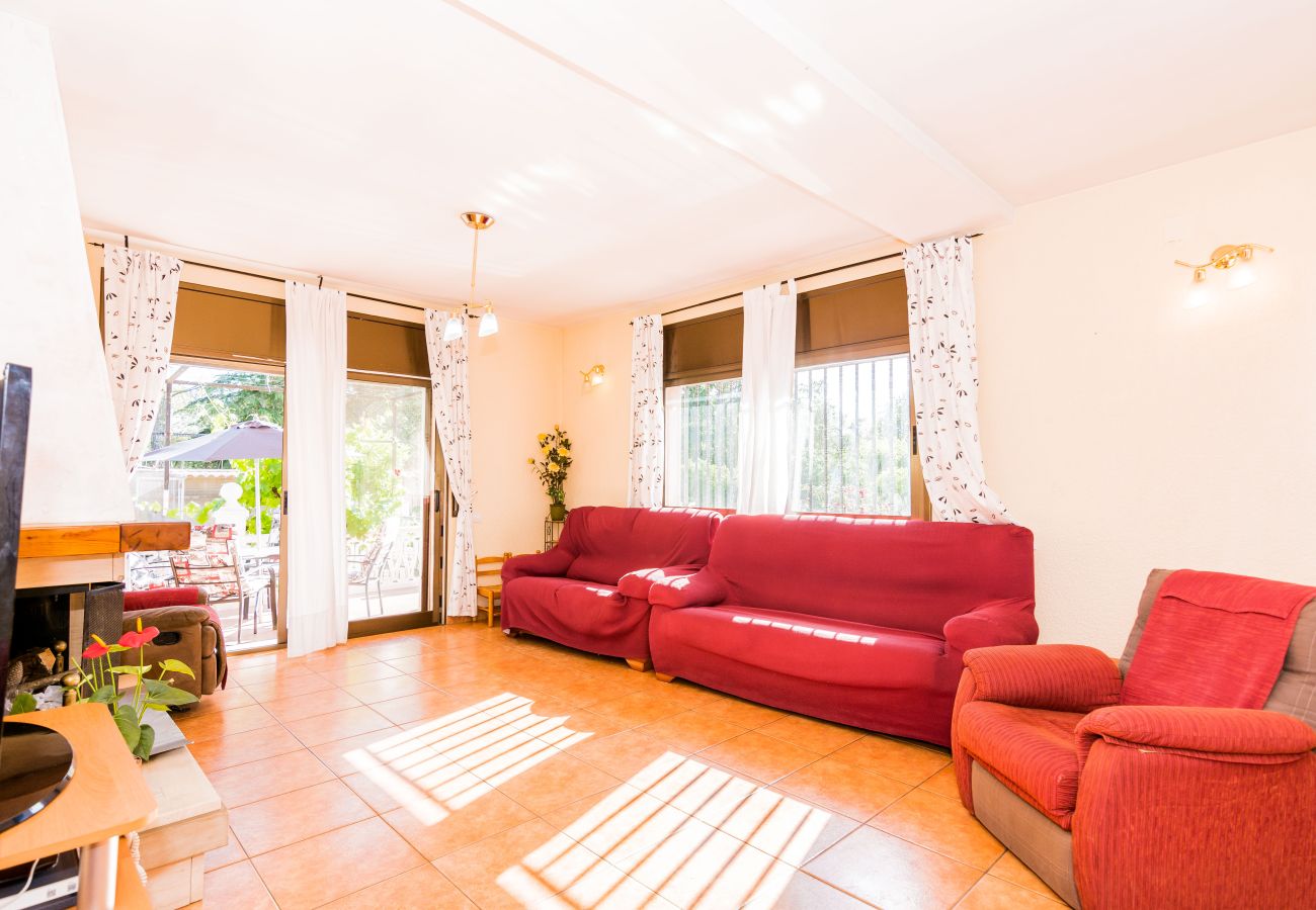 Villa en Tordera - HomeHolidaysRentals Corts - Costa Barcelona