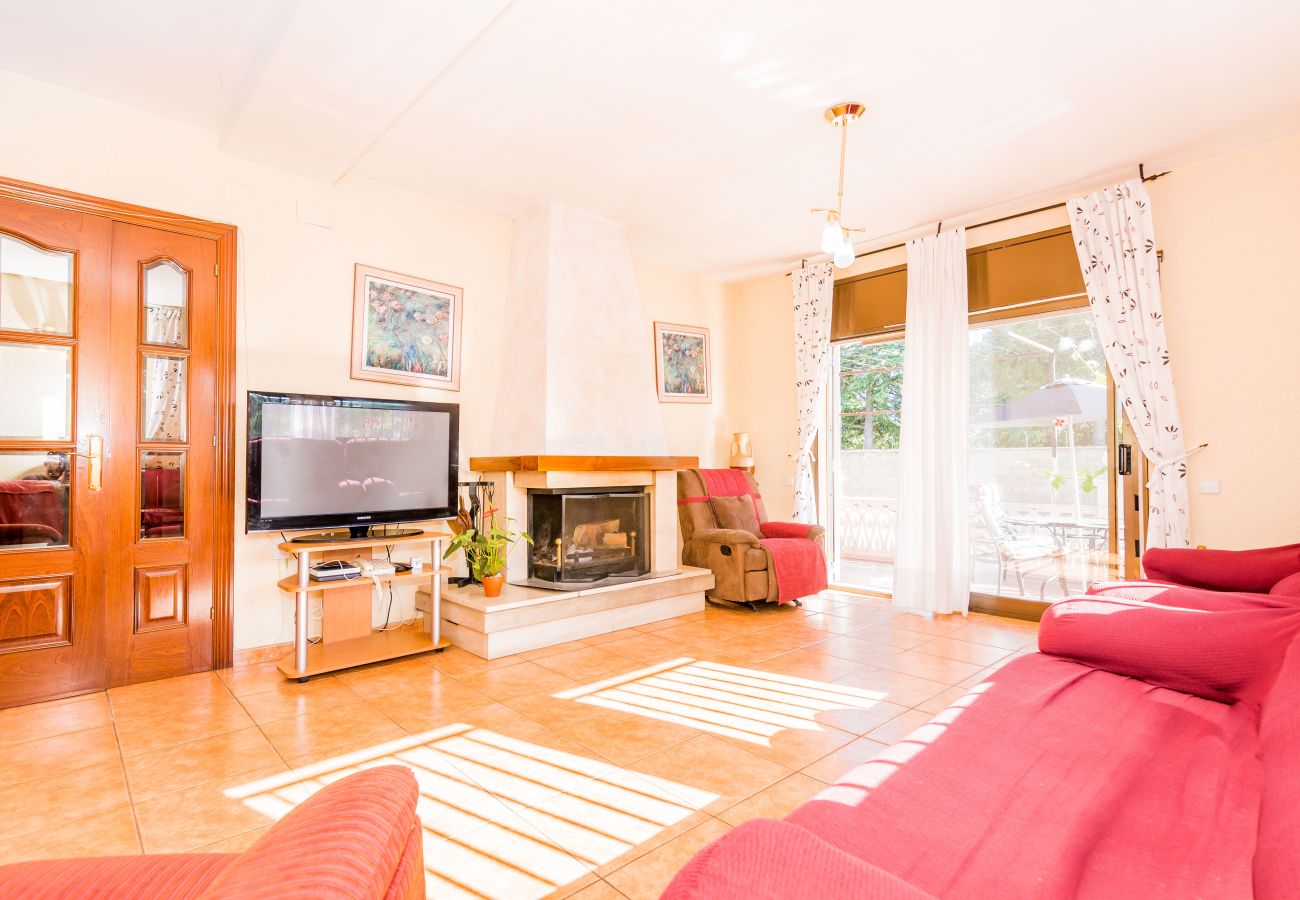 Villa en Tordera - HomeHolidaysRentals Corts - Costa Barcelona