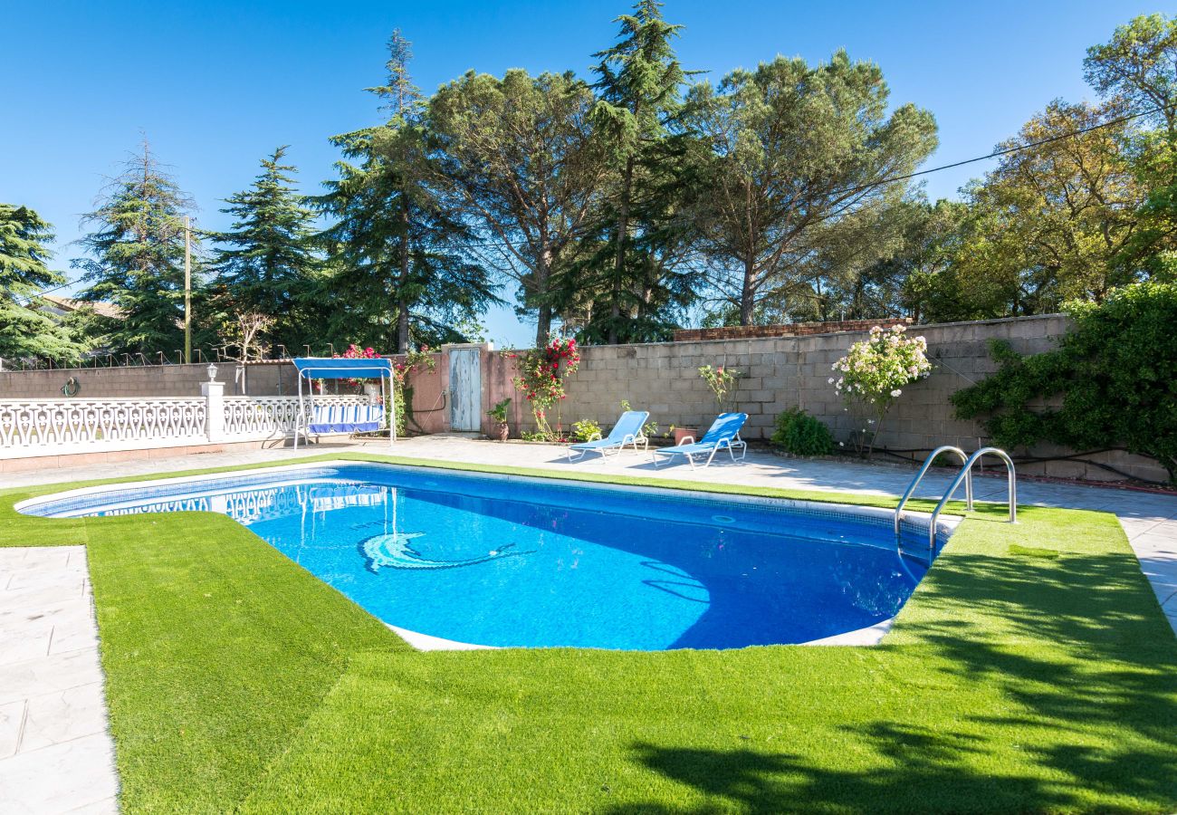 Villa en Tordera - HomeHolidaysRentals Corts - Costa Barcelona