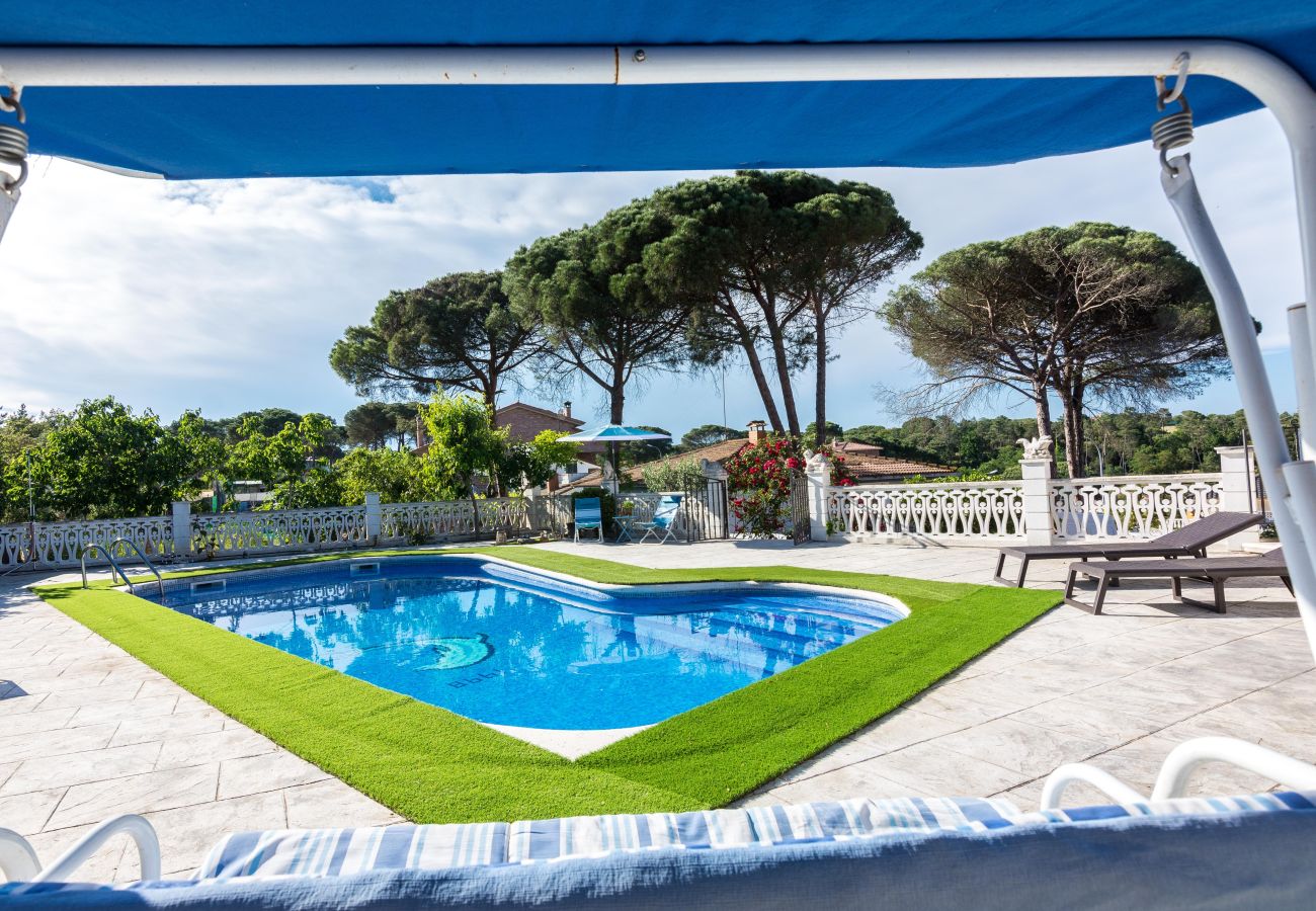 Villa en Tordera - HomeHolidaysRentals Corts - Costa Barcelona